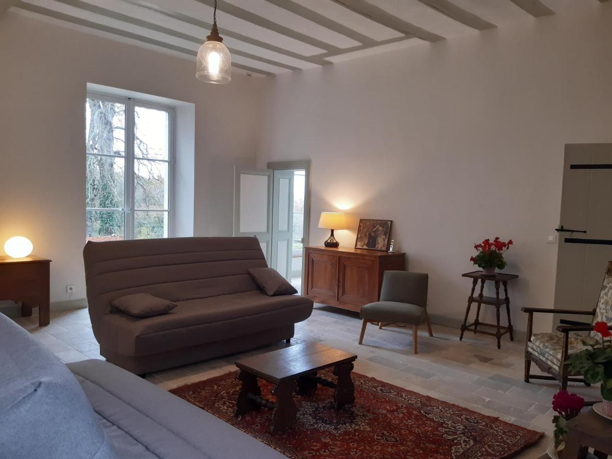 Chateau De Charnizay Eksteriør bilde