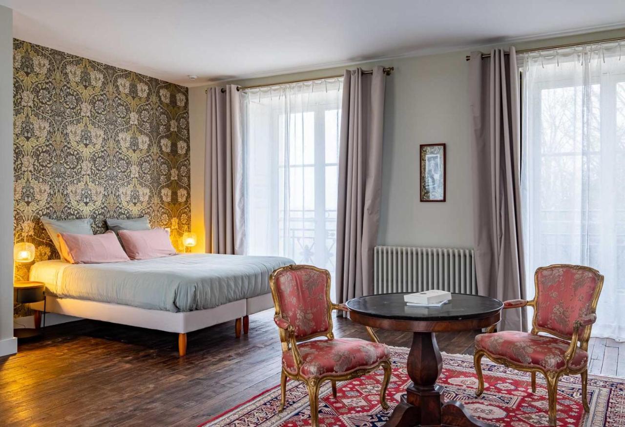 Chateau De Charnizay Eksteriør bilde